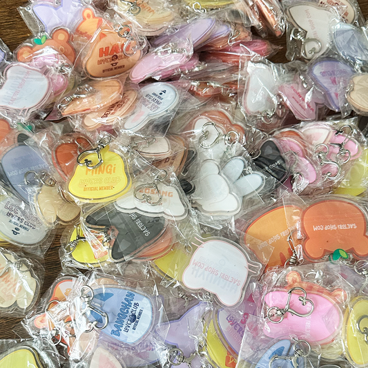 Aniteez Lovers Club Keychain